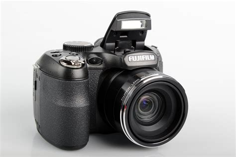 Fujifilm FinePix S2950 .